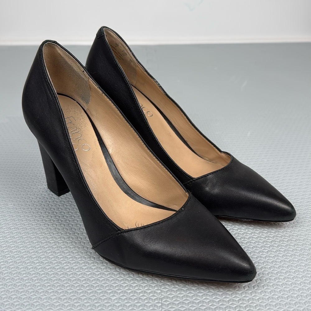 Franco Sarto block heel pumps in size 6M.